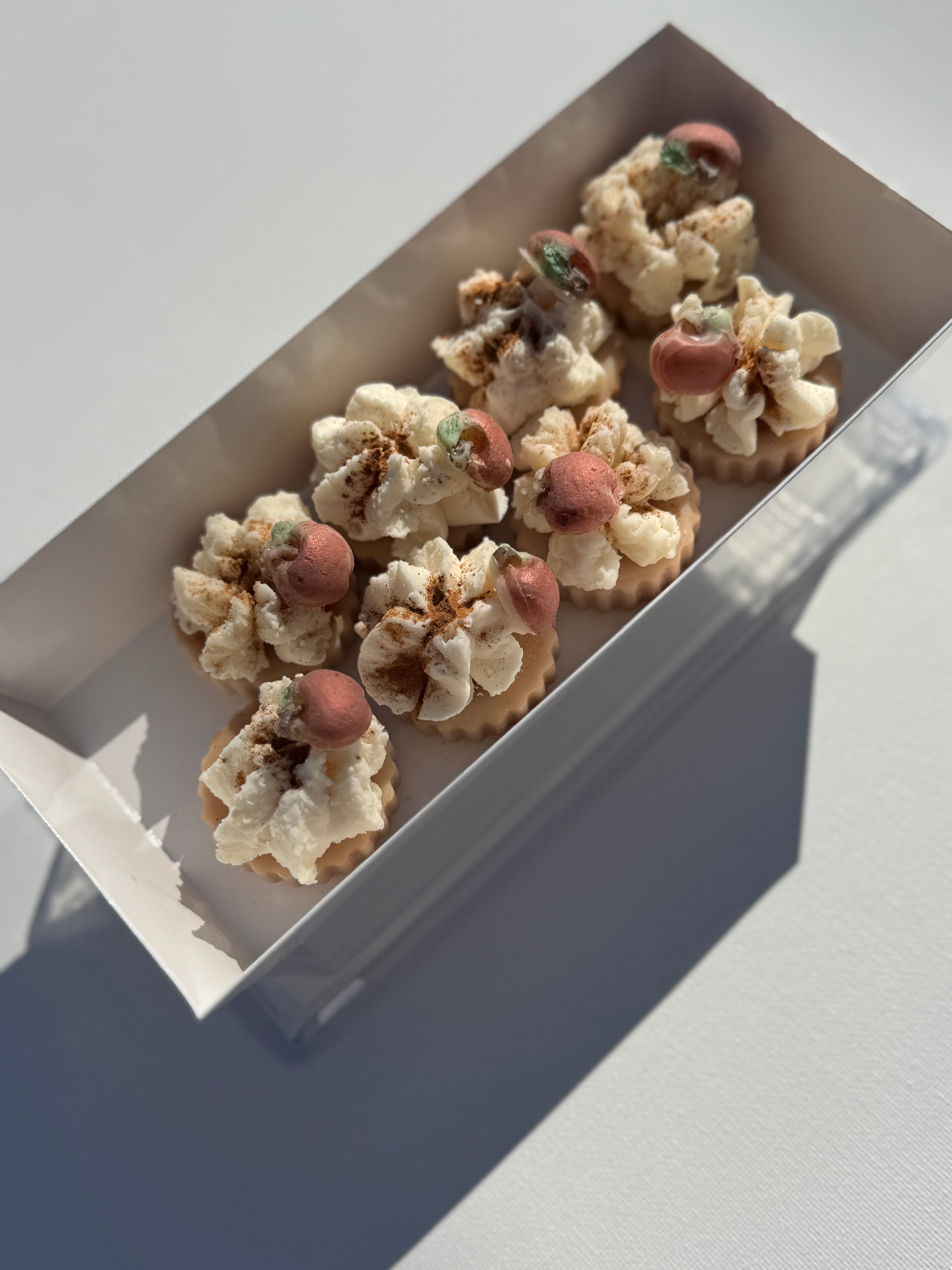 Apple Cinnamon Muffin  8-Pack Soy Wax Melts (Sold Out)